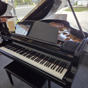 Wurlitzer Model G-461 Grand Piano 6'1" (polished Ebony)